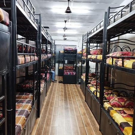Shree Balaji Ac Dormitory Hostel Thane Bagian luar foto